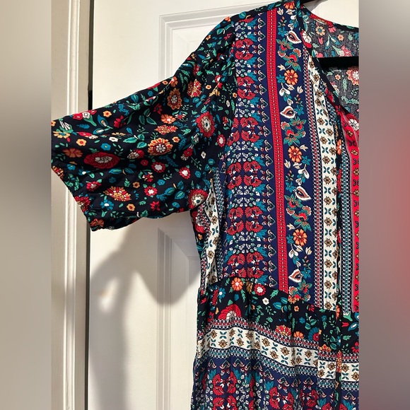 Women’s Casual Boho Floral V Neck Printed Bohemian Blouse - Multicolor - Picture 10 of 16